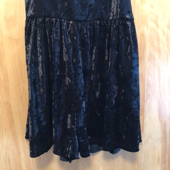 Ross Velvet Romper - Picture 4 of 6